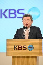 Overwhelmingly Negative Reaction to New KBS Chief: Data