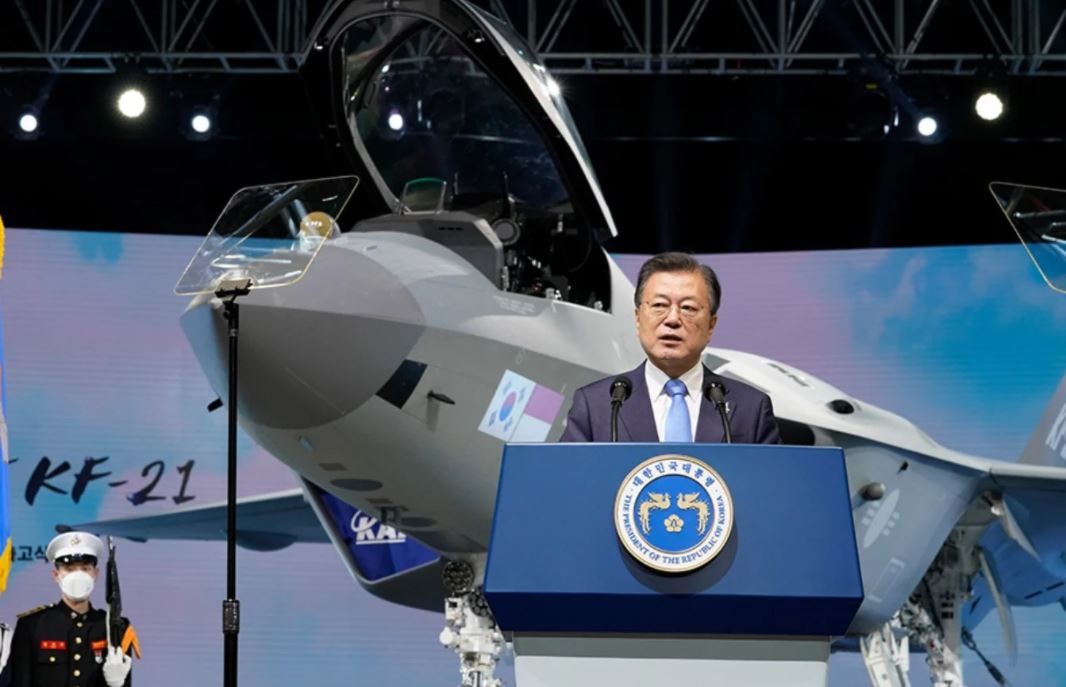 South Korea Unveils First Unit of Domestically Produced Fighter Jet