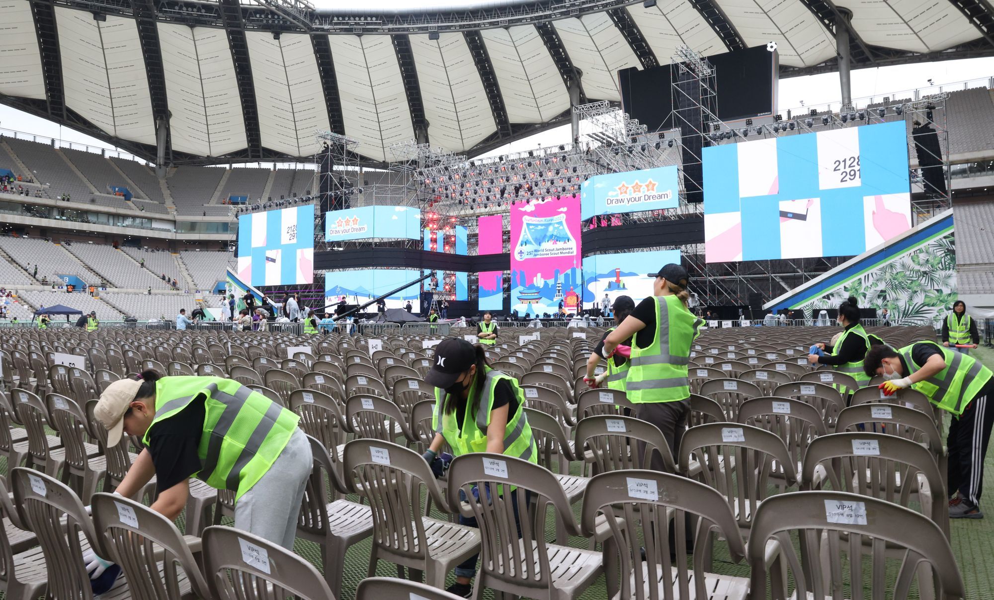 Jamboree Roundup: the Most Disgraceful K-Pop Concert