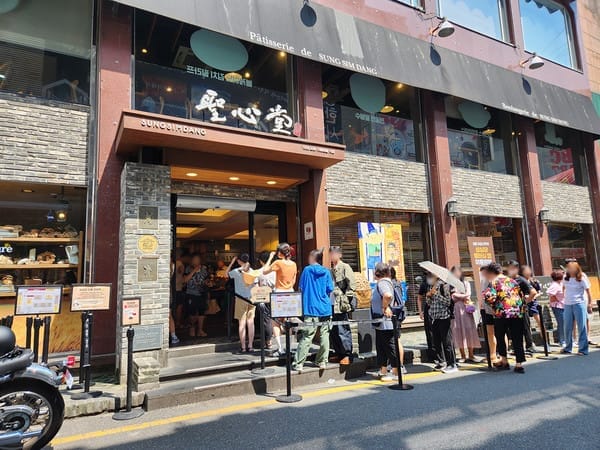 Small Restaurants Become Big Business