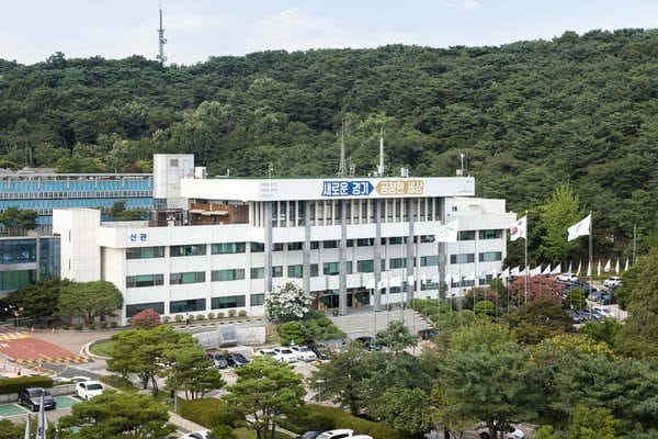 Lee Jae-myung the First Gyeonggi-do Province Governor to Win Presidency
