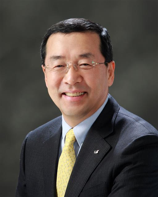 Koo Ja-hong, 75, Chairman of the LS Group
